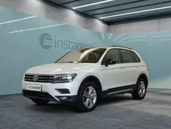 Weiß Gebraucht 2019 VW Tiguan Active SUV | 28.100 € (Etwas zu teuer)