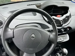 Schwarz Gebraucht 2011 Renault Twingo Kleinwagen | 3.500 € (Fairer Preis)
