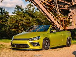 Schwarz Gebraucht 2010 VW Eos R Cabrio | 19.850 €