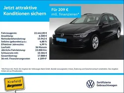 Schwarz / deep black Gebraucht 2022 VW Golf VIII Life Kombi | 22.442 € (Guter Preis)