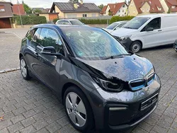 Grau Gebraucht 2021 BMW i3 Comfort Edition Kleinwagen | 20.650 € (Fairer Preis)