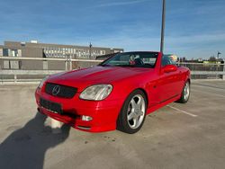 Rot Gebraucht 1999 Mercedes SLK200 AMG Cabrio | 5.899 € (Etwas zu teuer)