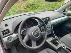 Silber Gebraucht 2005 Audi A4 Limousine | 4.800 € (Fairer Preis)