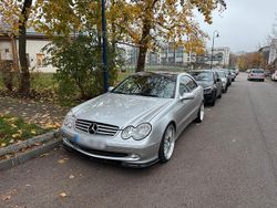 Silber Gebraucht 2002 Mercedes CLK320 Coupé | 9.999 €