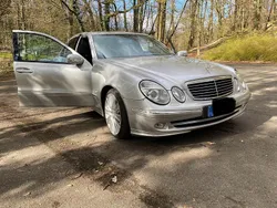 Silber Gebraucht 2004 Mercedes E270 Avantgarde Limousine | 1.999 € (Guter Preis)
