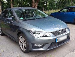 Grau Gebraucht 2013 Seat Leon FR Limousine | 9.500 € (Fairer Preis)