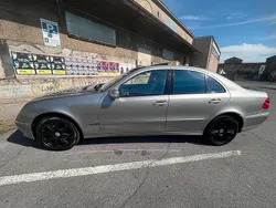 Silber Gebraucht 2005 Mercedes E350 Limousine | 5.499 € (Fairer Preis)