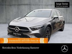 Grau Gebraucht 2025 Mercedes A250 Advanced Plus Limousine | 31.990 € (Guter Preis)