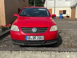 Rot Gebraucht 2007 VW Fox Kleinwagen | 1.100 € (Guter Preis)