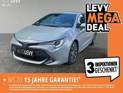 Manhattangrau metallic Gebraucht 2022 Toyota Corolla Team Limousine | 21.888 € (Fairer Preis)
