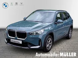 Gruen Gebraucht 2024 BMW X1 Performance SUV | 37.850 € (Guter Preis)