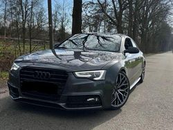 Grau Gebraucht 2015 Audi A5 Comfort Coupé | 13.000 € (Guter Preis)