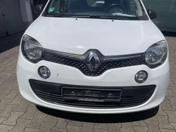 Crystal weiss Gebraucht 2016 Renault Twingo Life Kleinwagen | 5.300 € (Guter Preis)