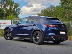 Blau Gebraucht 2018 Alfa Romeo Stelvio Super SUV | 17.399 € (Etwas zu teuer)