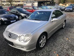 Brillantsilber metalliclack Gebraucht 2003 Mercedes CLK200 Coupé | 3.700 € (Guter Preis)