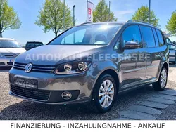 Grau Gebraucht 2012 VW Touran Highline Van / Kleinbus | 8.499 € (Etwas zu teuer)