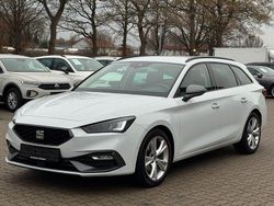 Weiß Gebraucht 2022 Seat Leon FR-Line Limousine | 19.480 € (Fairer Preis)