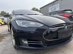 Blau Gebraucht 2014 Tesla Model S Limousine | 17.900 € (Fairer Preis)
