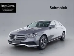 Grau Gebraucht 2023 Mercedes E200 Avantgarde Limousine | 40.400 € (Fairer Preis)