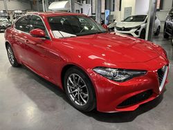 Rot Gebraucht 2019 Alfa Romeo Giulia Limousine | 25.990 € (Fairer Preis)