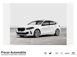 Weiß Gebraucht 2024 BMW M135 Performance Kleinwagen | 43.690 € (Etwas zu teuer)