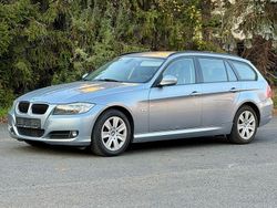 Blau Gebraucht 2011 BMW 318 Comfort Edition Kombi | 5.490 € (Fairer Preis)