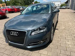 Grau Gebraucht 2011 Audi A3 Sportback Ambition Limousine | 8.400 € (Fairer Preis)