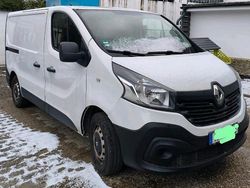 Weiß Gebraucht 2019 Renault Trafic Van / Kleinbus | 9.500 €