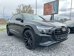 Schwarz Gebraucht 2020 Audi Q8 S-Line SUV | 56.980 € (Etwas zu teuer)