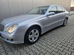 Iridiumsilber metalliclack Gebraucht 2006 Mercedes E200 Limousine | 9.580 € (Teuer)