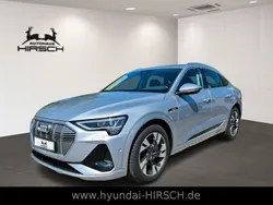 Silber Gebraucht 2021 Audi e-tron Sportback Sport SUV | 29.990 € (Guter Preis)