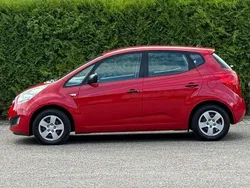 Rot Gebraucht 2010 Kia Venga Vision Kleinwagen | 2.800 € (Guter Preis)