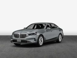 Grau Neu 2025 BMW 530e Limousine | 68.590 € (Fairer Preis)