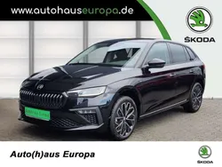 Schwarz magic perleffekt Neu 2025 Skoda Scala Tour Kleinwagen | 31.650 € (Teuer)