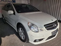 Weiß Gebraucht 2008 Mercedes R280 AMG Van / Kleinbus | 4.950 € (Guter Preis)