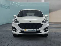 Weiß Gebraucht 2023 Ford Kuga SUV | 26.499 € (Guter Preis)
