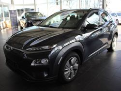 Grau Gebraucht 2020 Hyundai Kona SUV | 20.990 € (Fairer Preis)