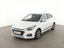 Weiß Gebraucht 2020 Hyundai i20 Style Limousine | 14.980 € (Fairer Preis)