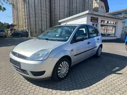 Silber Gebraucht 2005 Ford Fiesta Basis Kleinwagen | 1.790 € (Guter Preis)