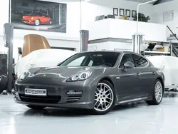 Grau Gebraucht 2013 Porsche Panamera 4S Limousine | 39.890 € (Teuer)