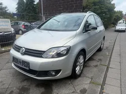 Gold Gebraucht 2013 VW Golf VII Style Limousine | 5.400 € (Superpreis)