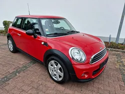 Rot Gebraucht 2010 Mini ONE Kleinwagen | 5.399 €