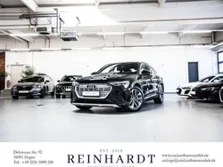 Mythosschwarz metallic Gebraucht 2022 Audi e-tron Ambiente SUV | 35.955 €