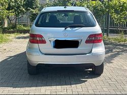 Silber Gebraucht 2008 Mercedes B170 Van / Kleinbus | 2.700 € (Guter Preis)