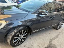 Grau Gebraucht 2014 Volvo XC60 Summum SUV | 14.500 € (Guter Preis)