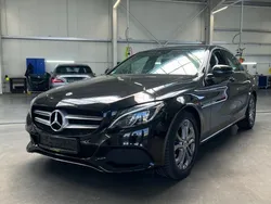 Schwarz Gebraucht 2018 Mercedes C200 Avantgarde Limousine | 21.500 € (Fairer Preis)