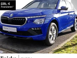 Blau Neu 2024 Skoda Kamiq Essence SUV | 21.996 € (Guter Preis)