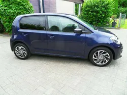 Savannenbeige Gebraucht 2017 VW up! Sound Kleinwagen | 7.490 € (Fairer Preis)