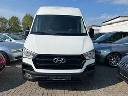 Weiß Gebraucht 2017 Hyundai H 350 Eco Van | 10.990 € (Guter Preis)