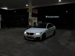Weiß Gebraucht 2016 BMW M235 Performance Coupé | 30.000 € (Fairer Preis)